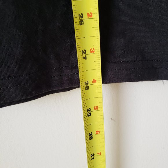 Boston Bruins Short Sleeve T-Shirt Tee Mens Small Black NHL Winter Classic NWT - Picture 11 of 11